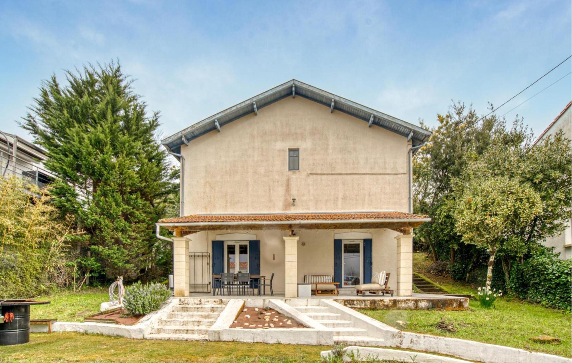 Holiday home 2 Bedroom Awesome In *